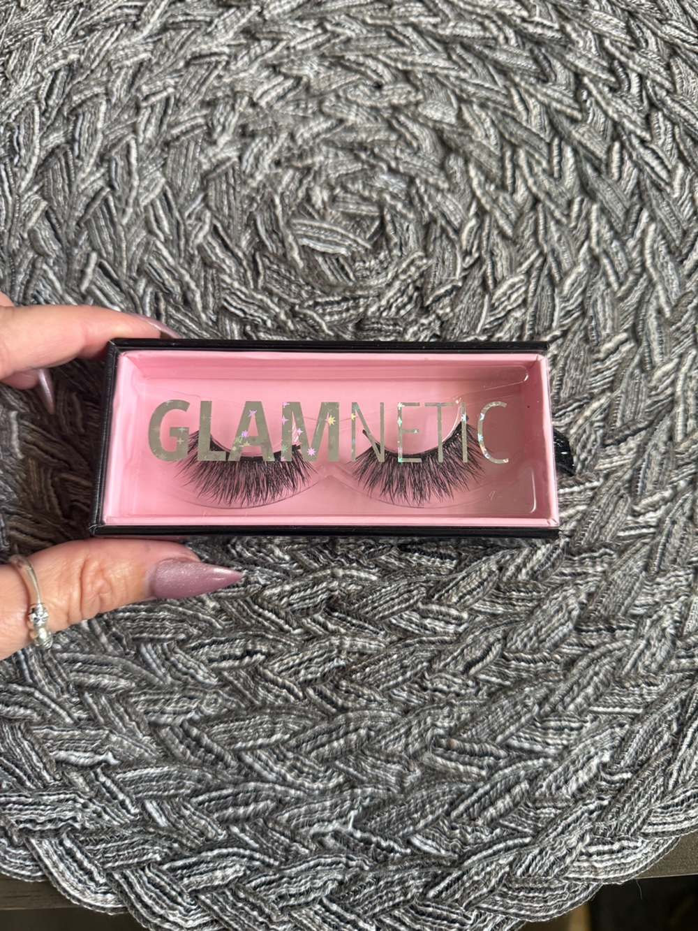 Glamnetic boss babe — Voluminous Dramatic Lash Look